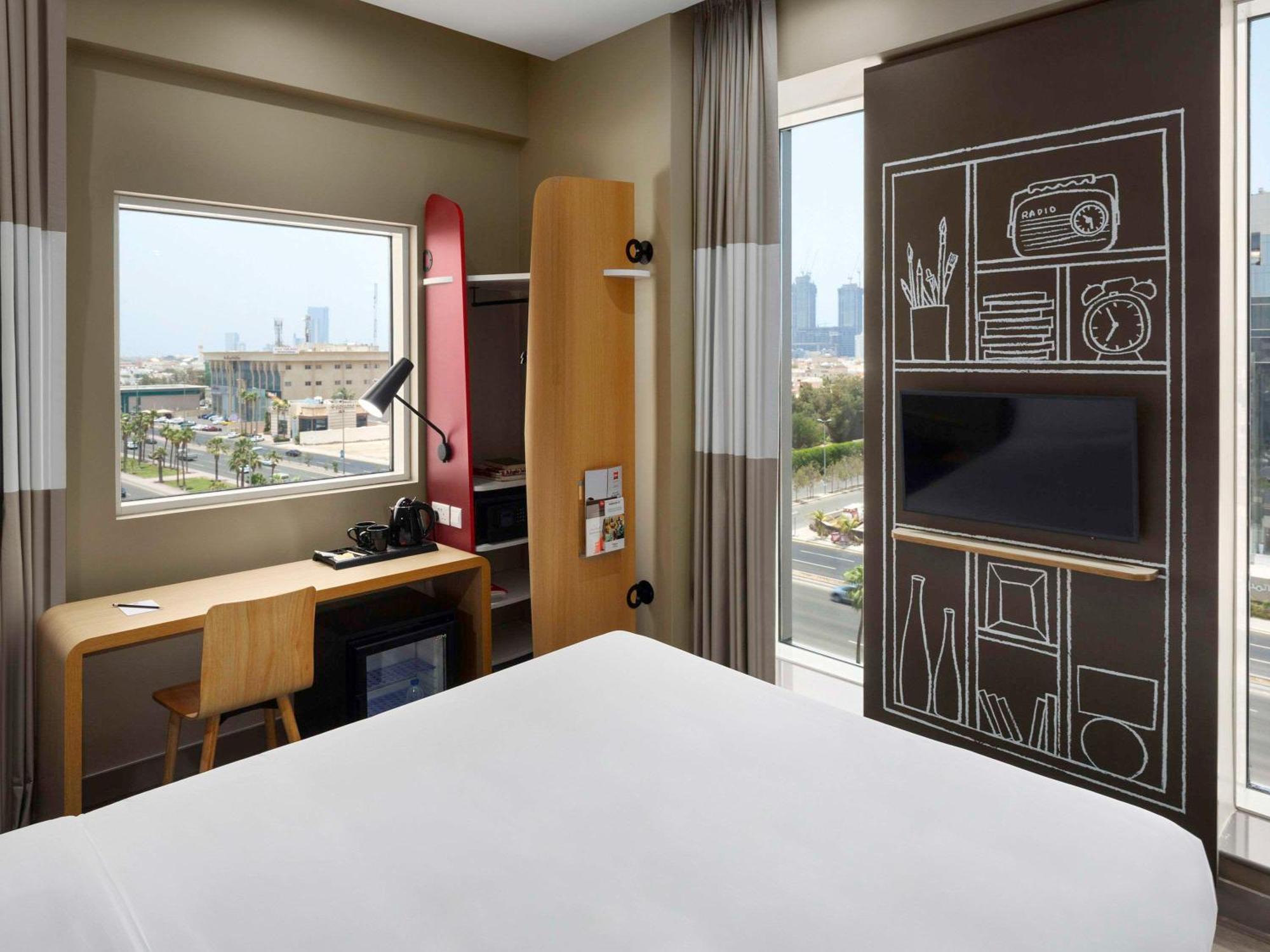 Ibis Jeddah Malik Road Jidá Exterior foto
