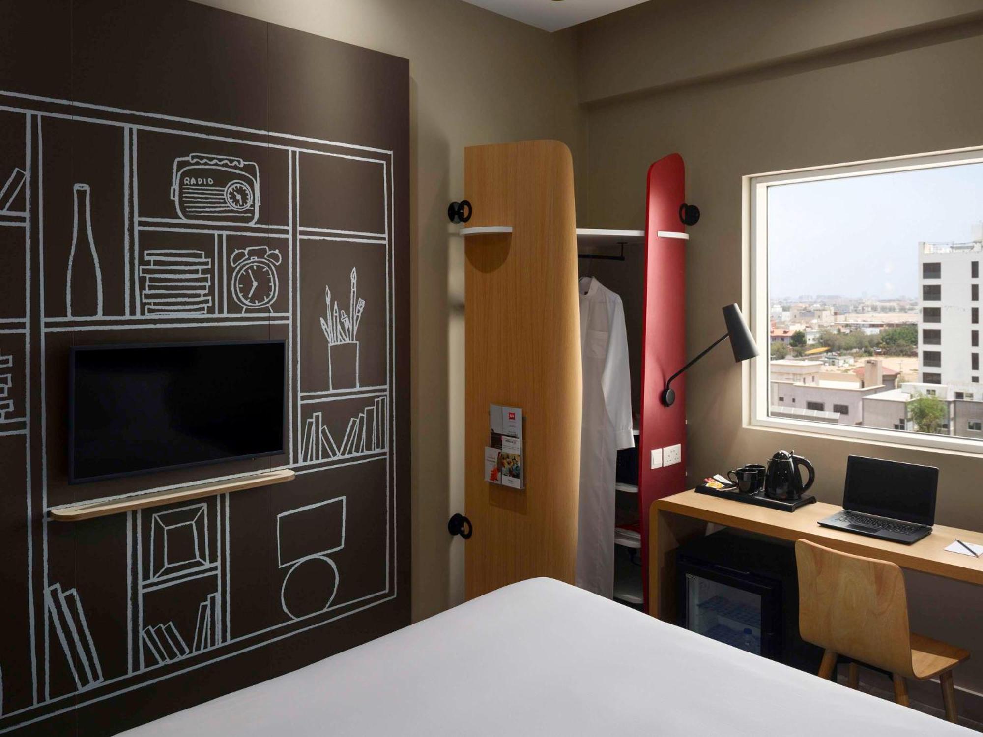 Ibis Jeddah Malik Road Jidá Exterior foto
